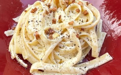 Creamy Pasta al Calamansi with Crispy Garlic